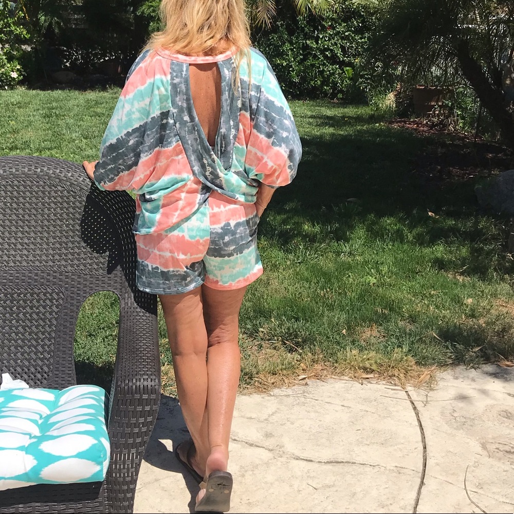 Plus Size Tie Dye Jersey Shorts in Mint - Picture 6 of 8